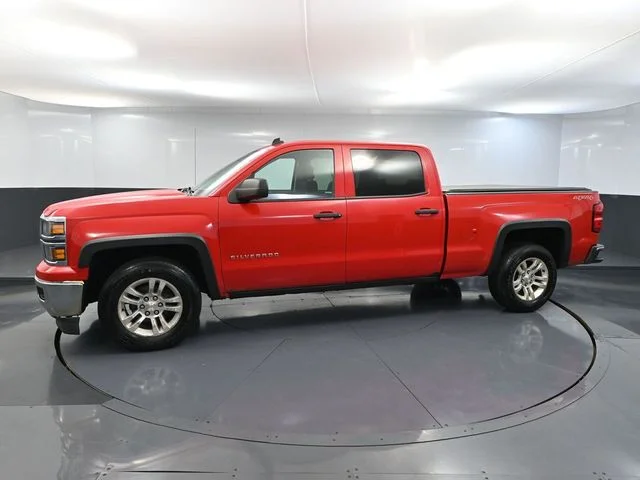 Used 2014 Red Chevrolet LT image 11