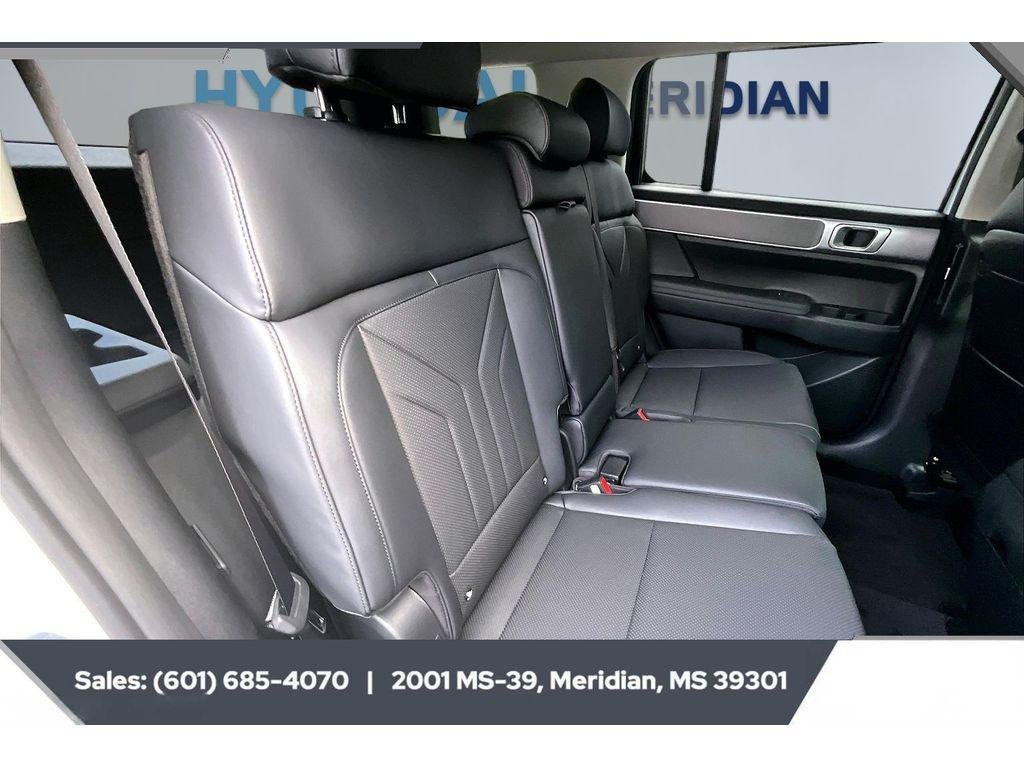 New 2027 SERENITY WHITE Hyundai SEL FWD image 8