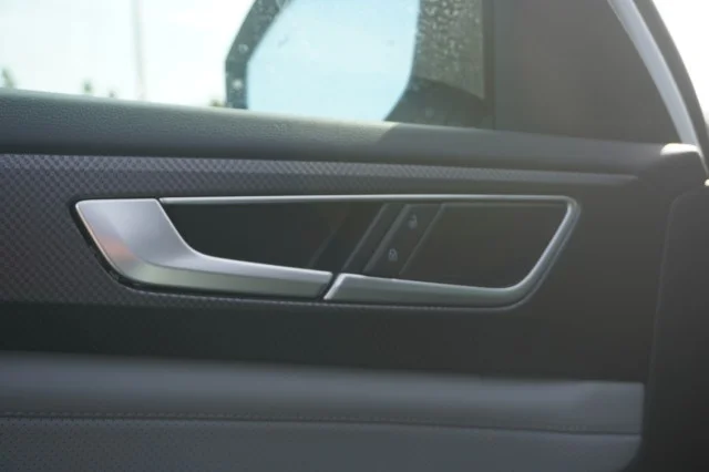 New 2026 Opal White Pearl Volkswagen 2.0T Peak Edition image 16