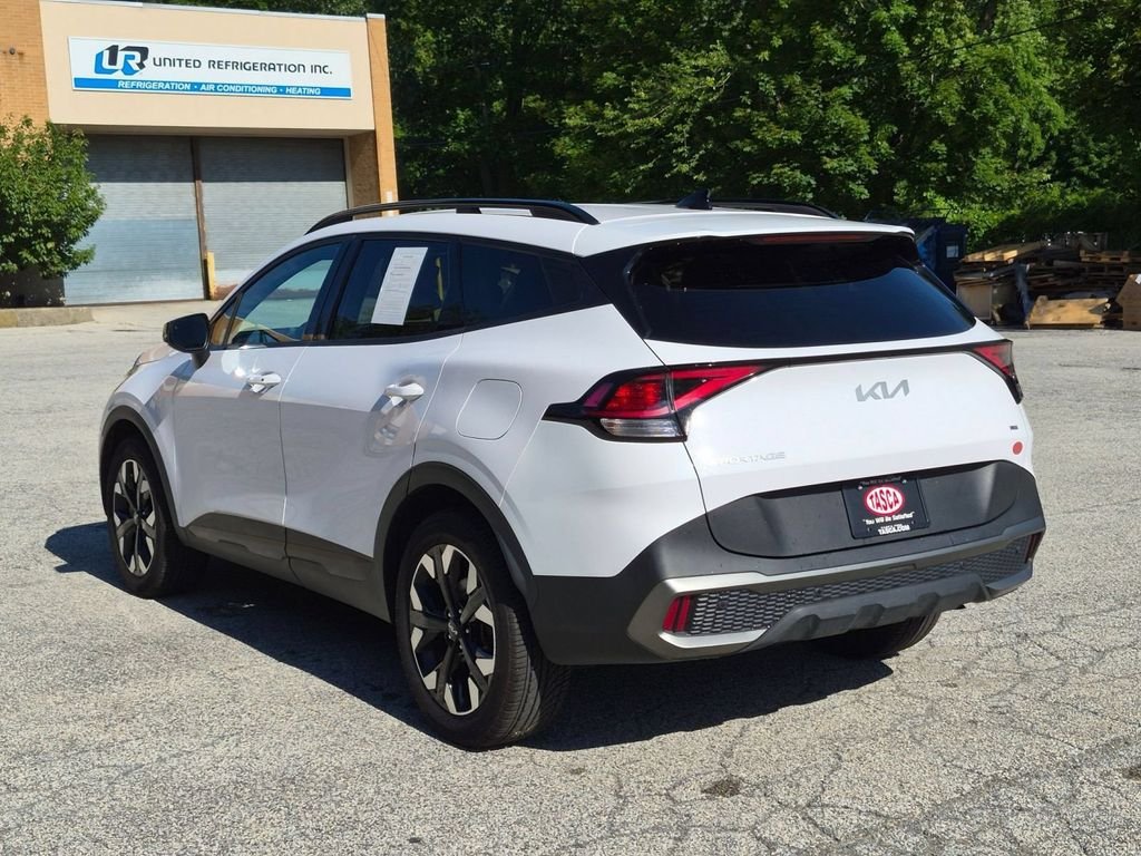 Used 2023 White Kia X-Line image 7