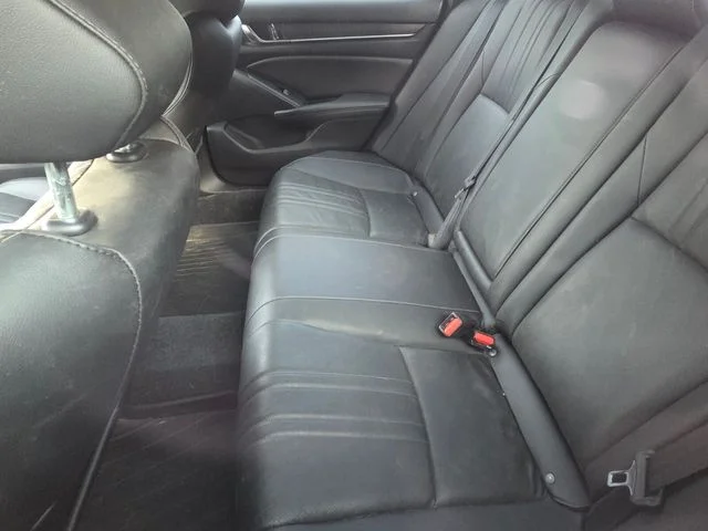Used 2022 Black Honda EX-L image 10