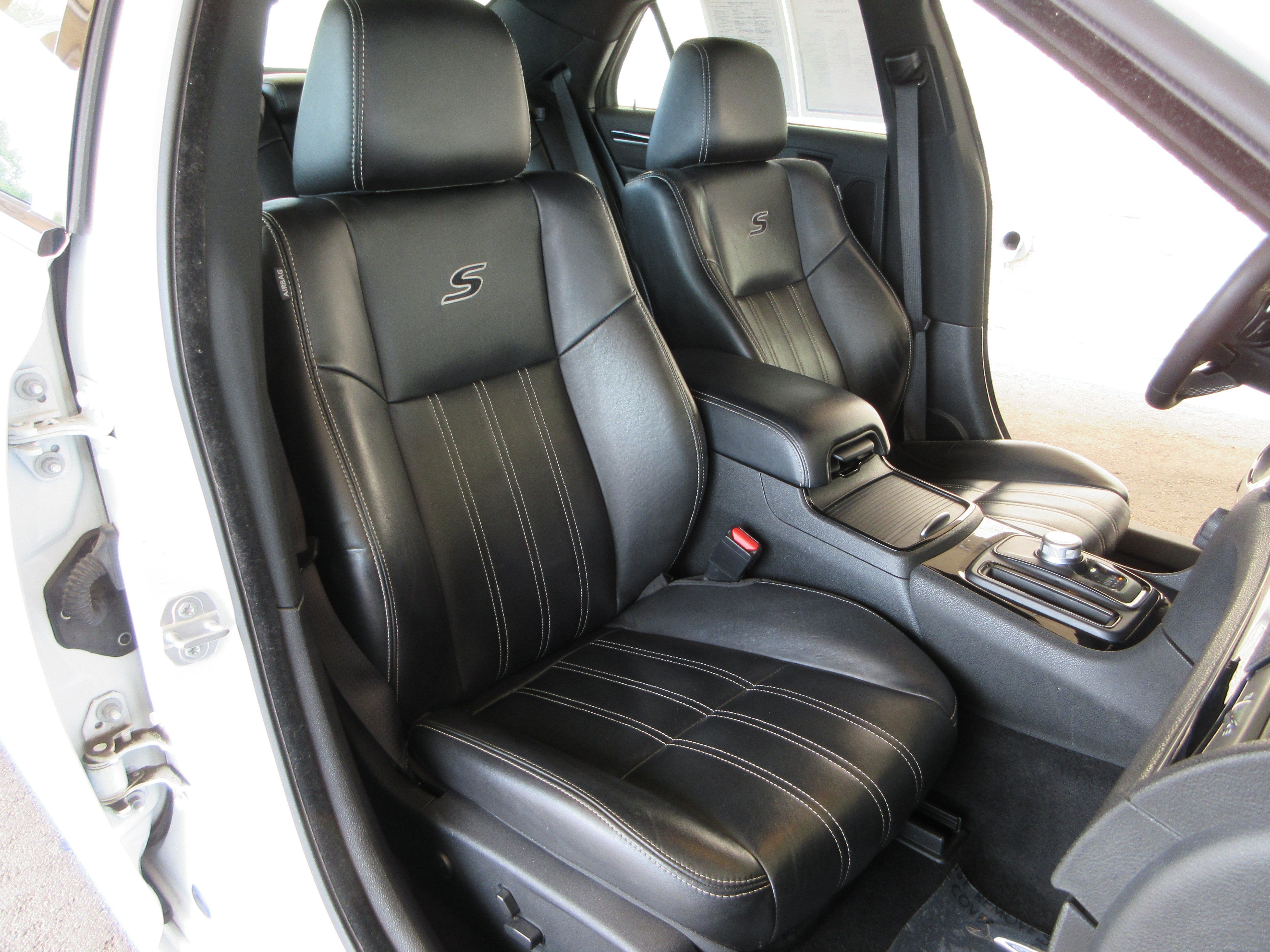 Used 2022 Bright White Clearcoat Chrysler S image 24