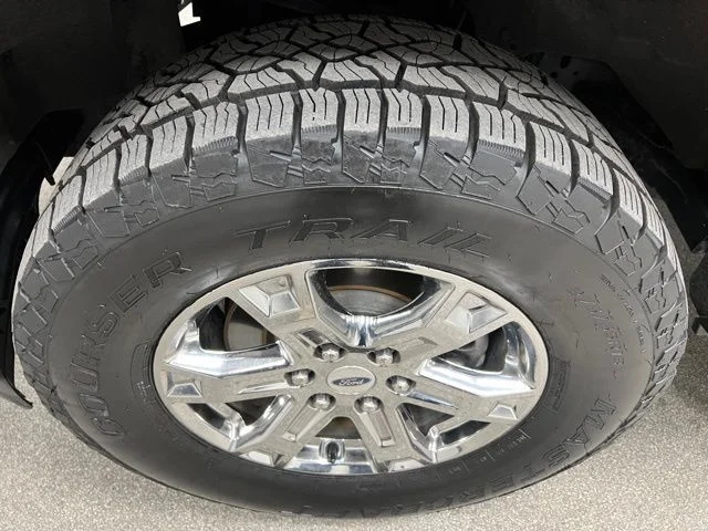 Used 2021 Red Ford XLT image 14
