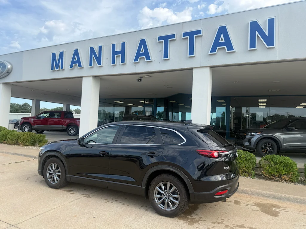 Used 2018 Jet Black Mica Mazda Sport image 2