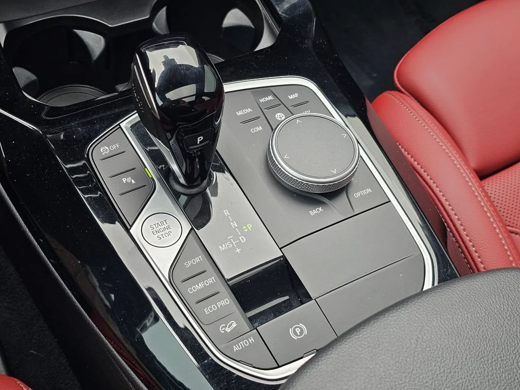 Used 2024  BMW M40i image 33