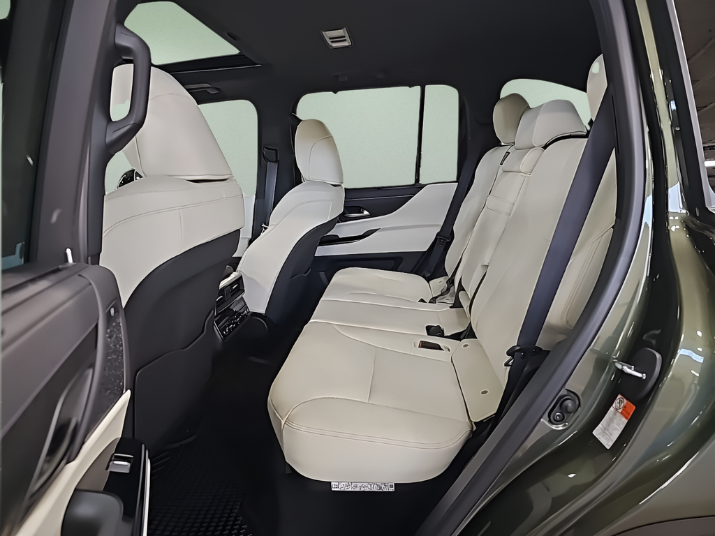 2025 Lexus LX 600 Luxury - Photo 13