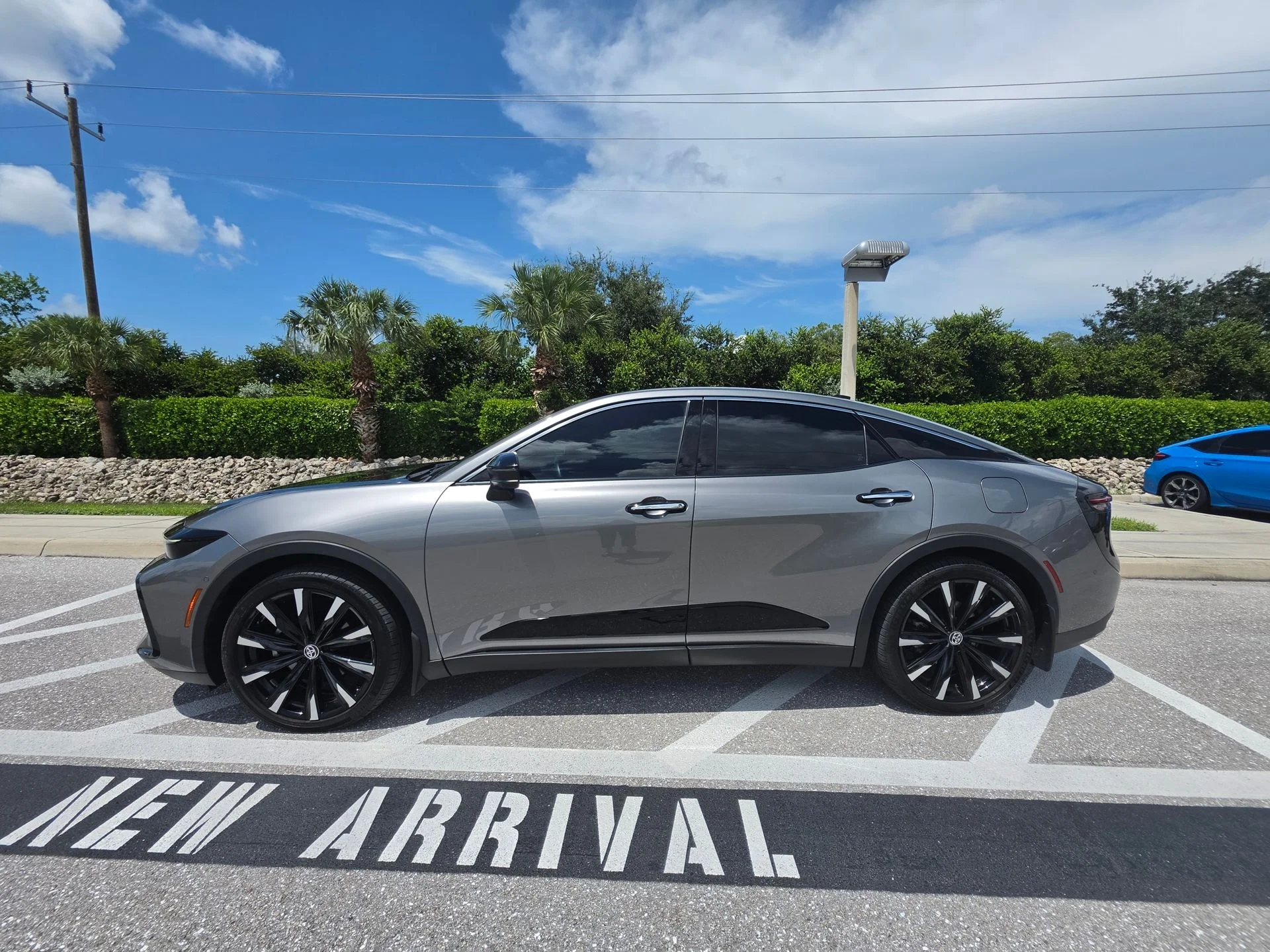 Used 2023 Black Toyota Platinum image 8