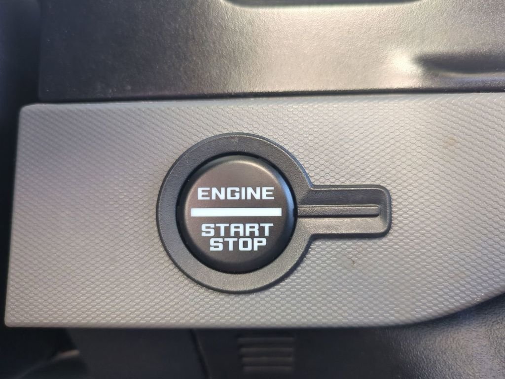 2023 Ford Bronco 2-Door Base - Photo 35