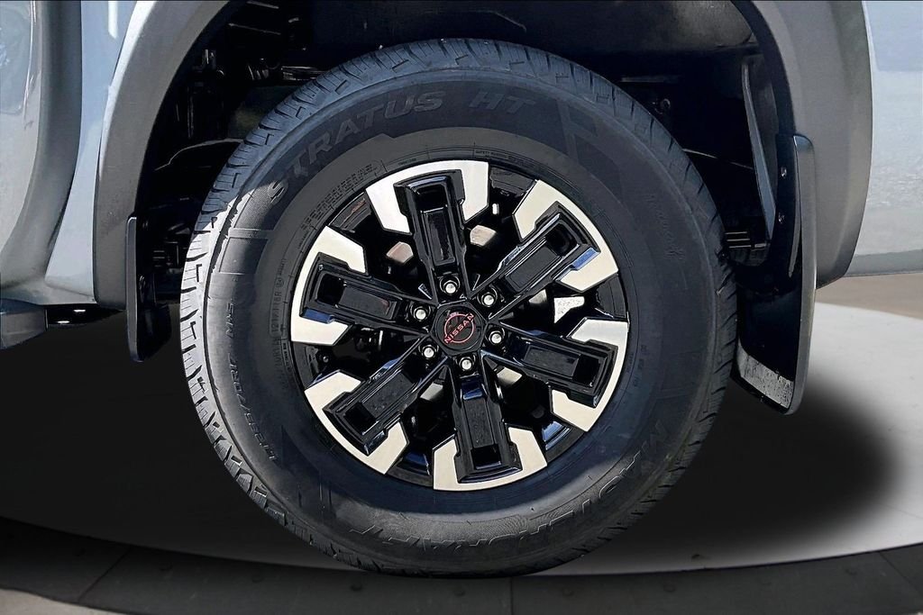 Used 2022 Gray Nissan PRO-4X image 34