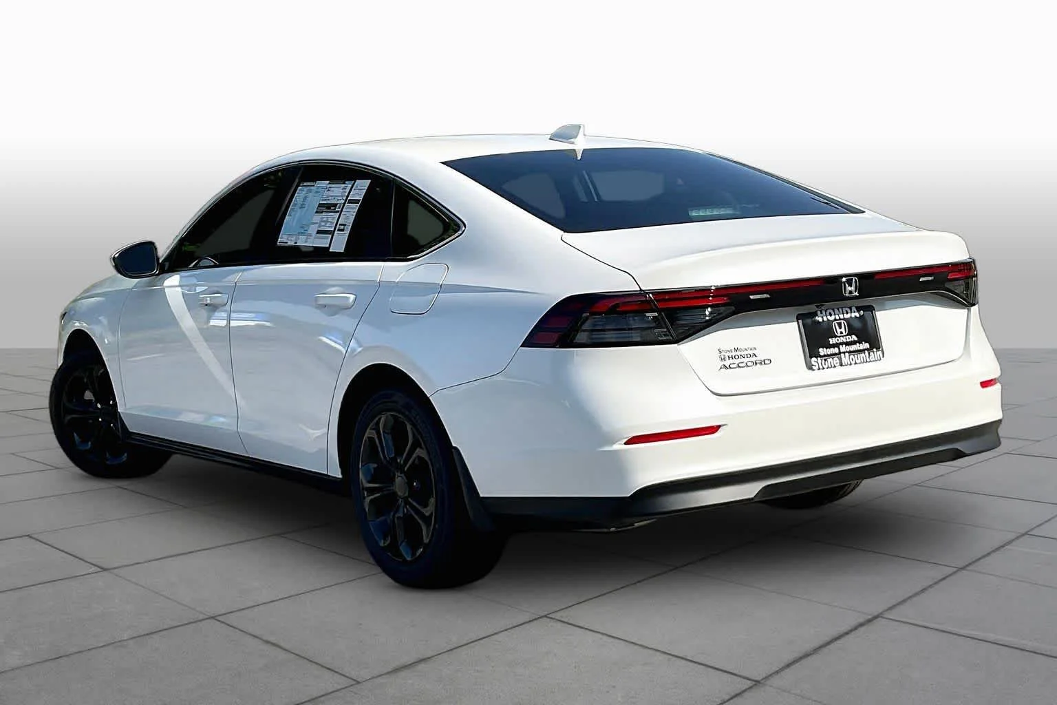 New 2026 Platinum White Pearl Honda LX image 12