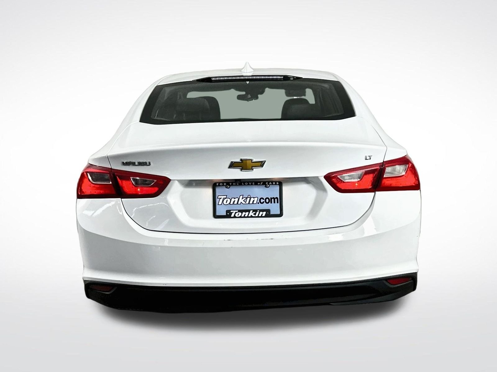 Used 2023 Summit White Chevrolet LT image 6