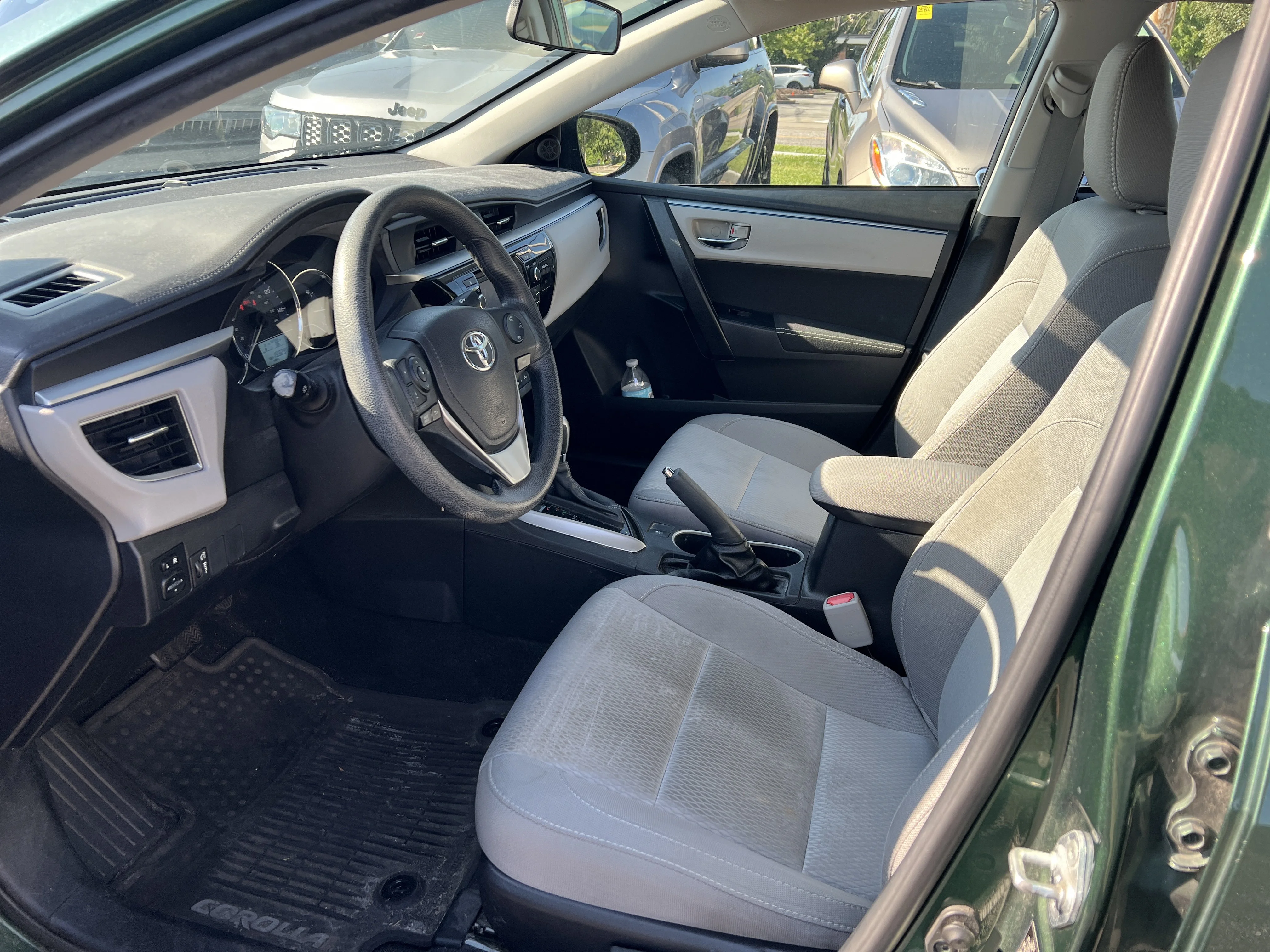 Used 2016 4evergreen Metallic Toyota LE Plus image 9
