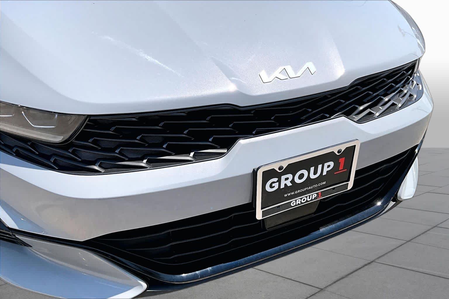 Used 2024 Wolf Gray Kia GT-Line image 29