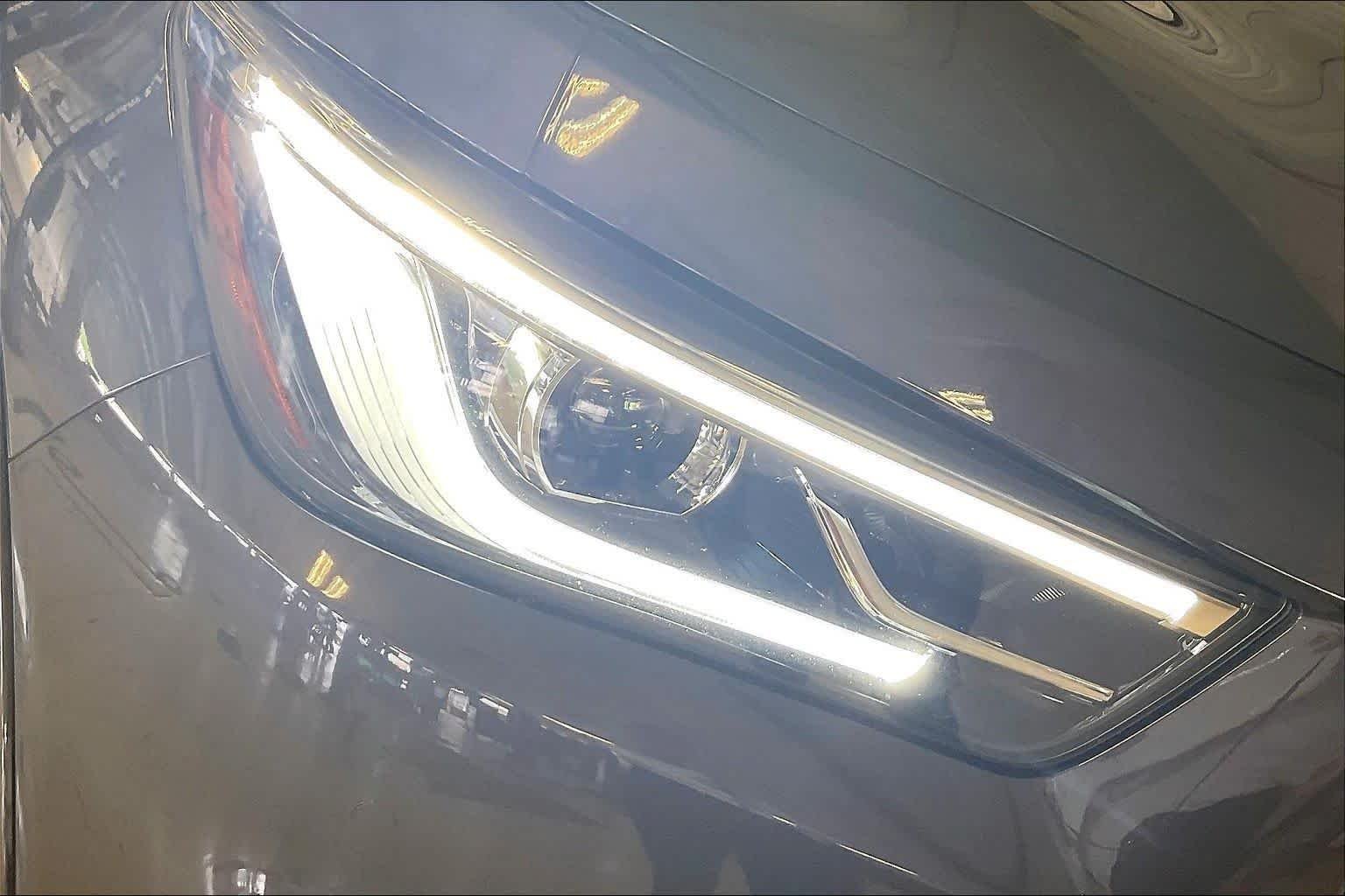 Used 2023 Anthracite Gray INFINITI SENSORY image 25