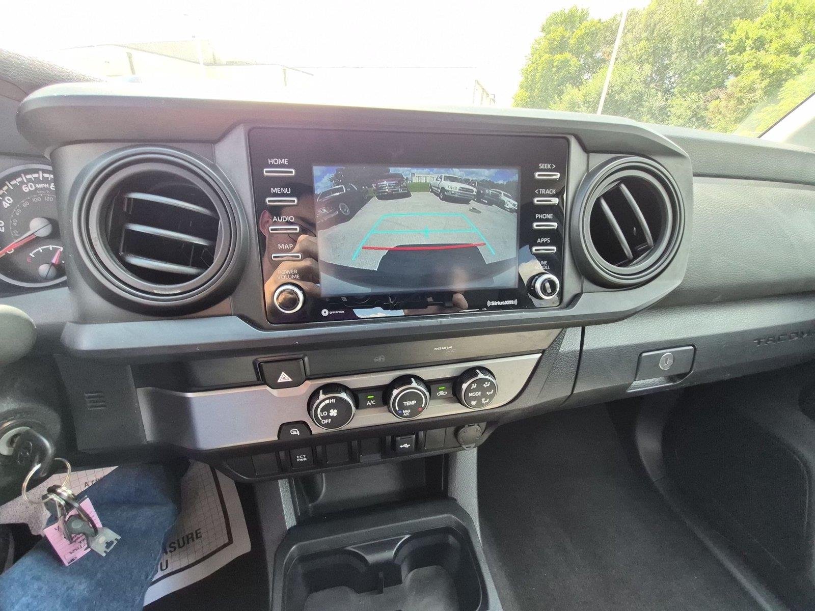 Used 2022 White Toyota SR image 26