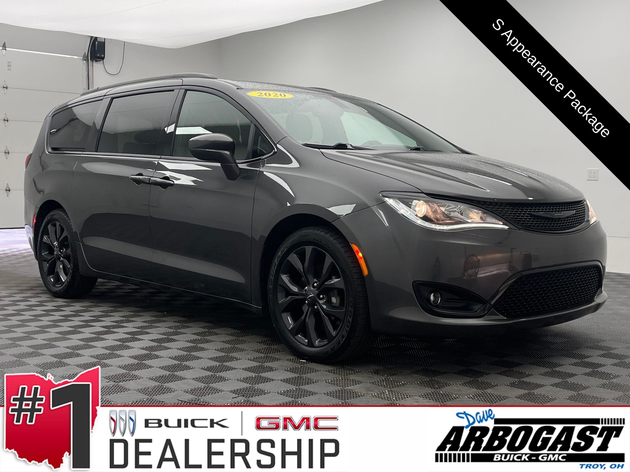 Used 2020 Granite Crystal Metallic Clearcoat Chrysler Touring L Plus image 1