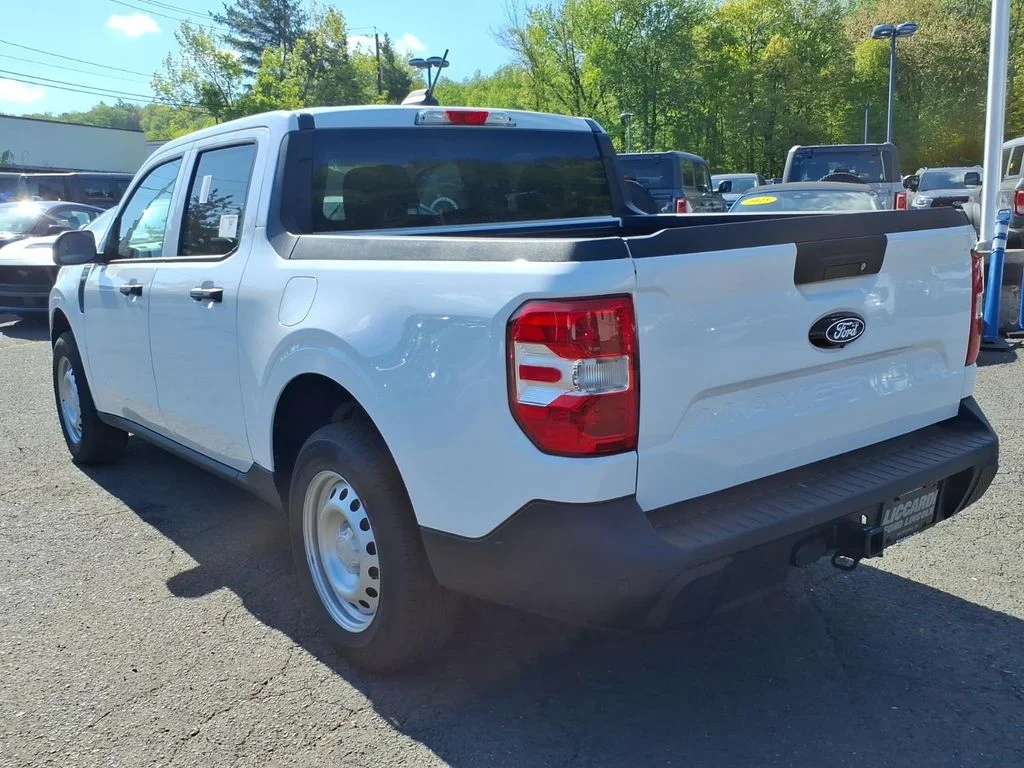 New 2026 Oxford White Ford XL image 4