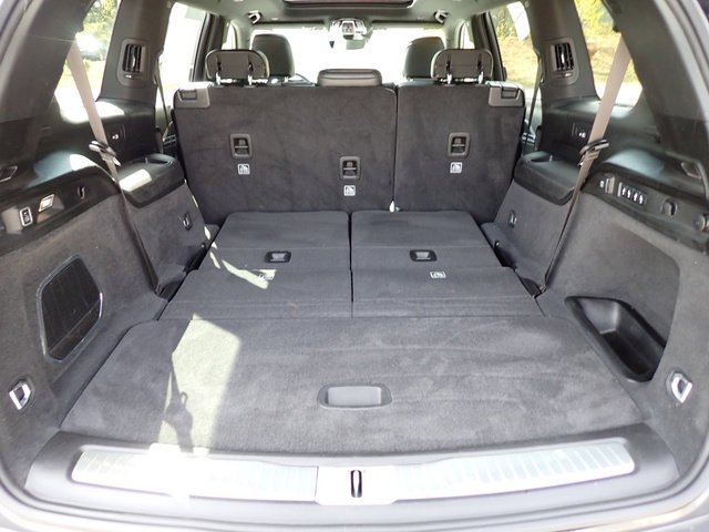 Certified Used 2022 Gray Jeep Overland image 6