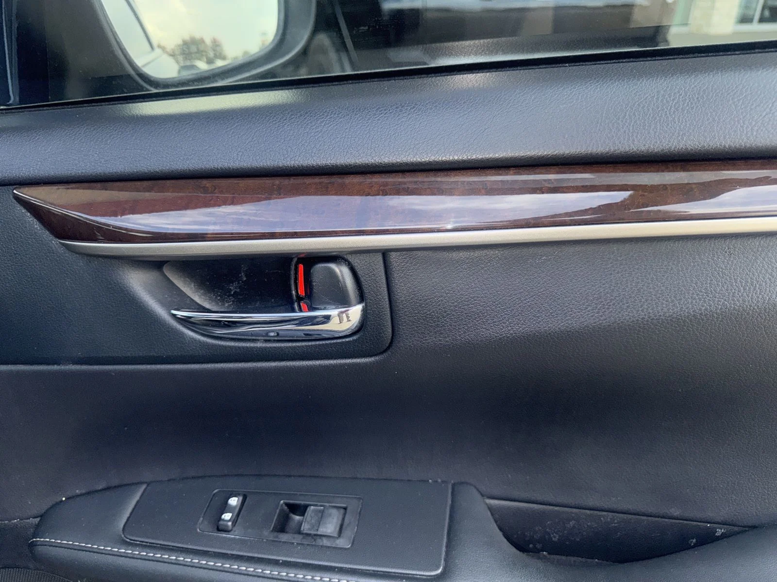 Used 2014 Blue Lexus 350 image 17