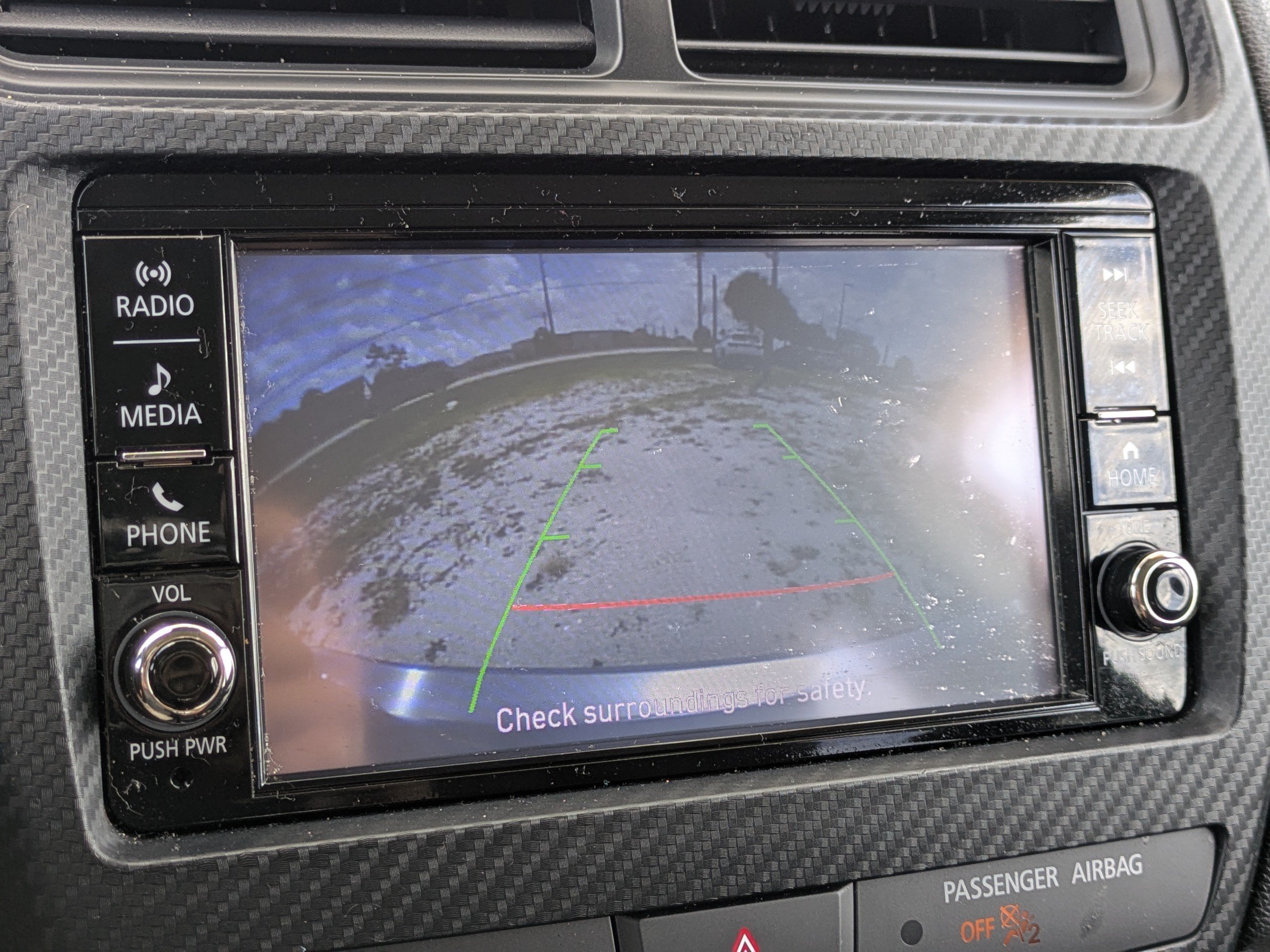 Used 2025 Silver Mitsubishi LE image 26
