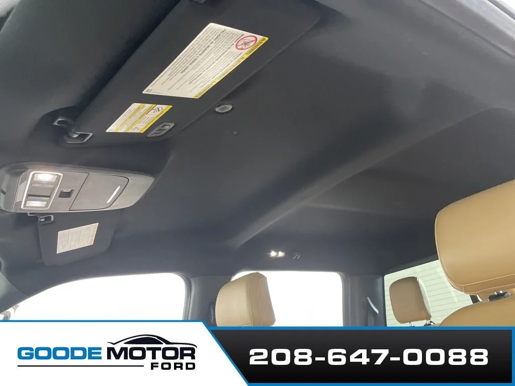 Certified Used 2023 Oxford White Ford Lariat image 19