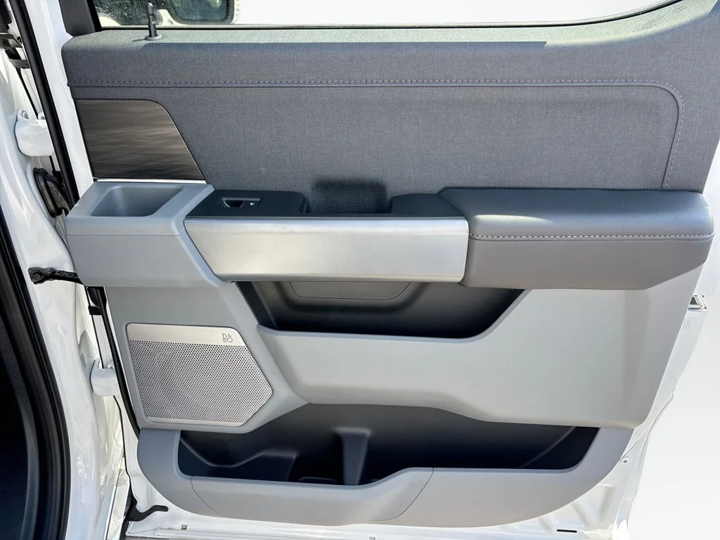 New 2026 Oxford White Ford Lariat® image 17