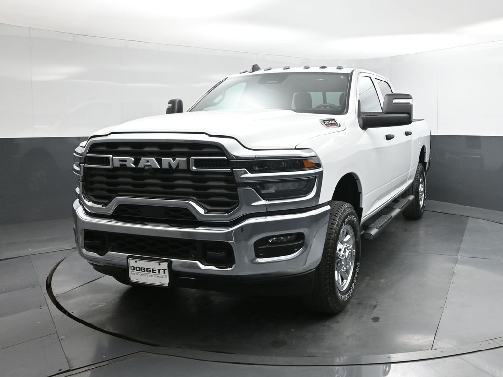 New 2026 Bright White Clearcoat RAM Tradesman image 30