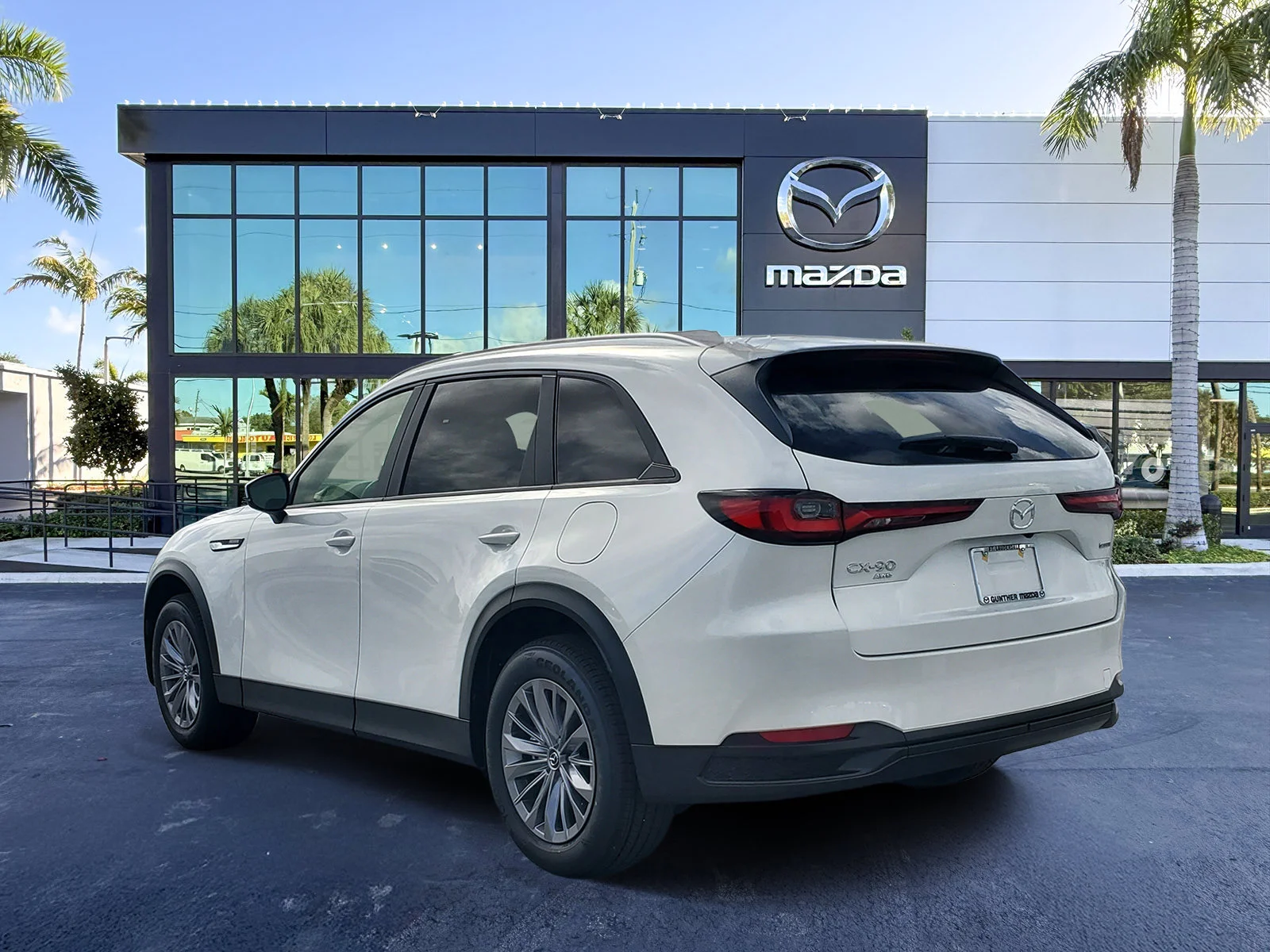 New 2026 Rhodium White Premium Mazda 3.3 Turbo Select AWD image 3