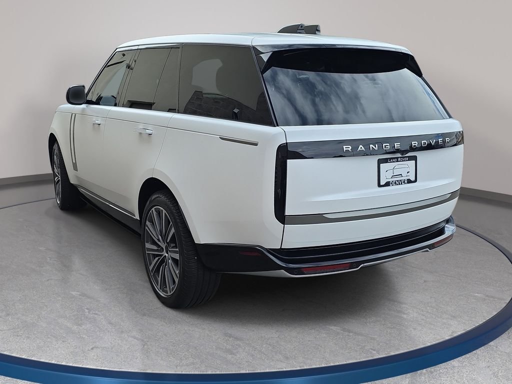 New 2026 Icy White Satin Land Rover Autobiography image 7