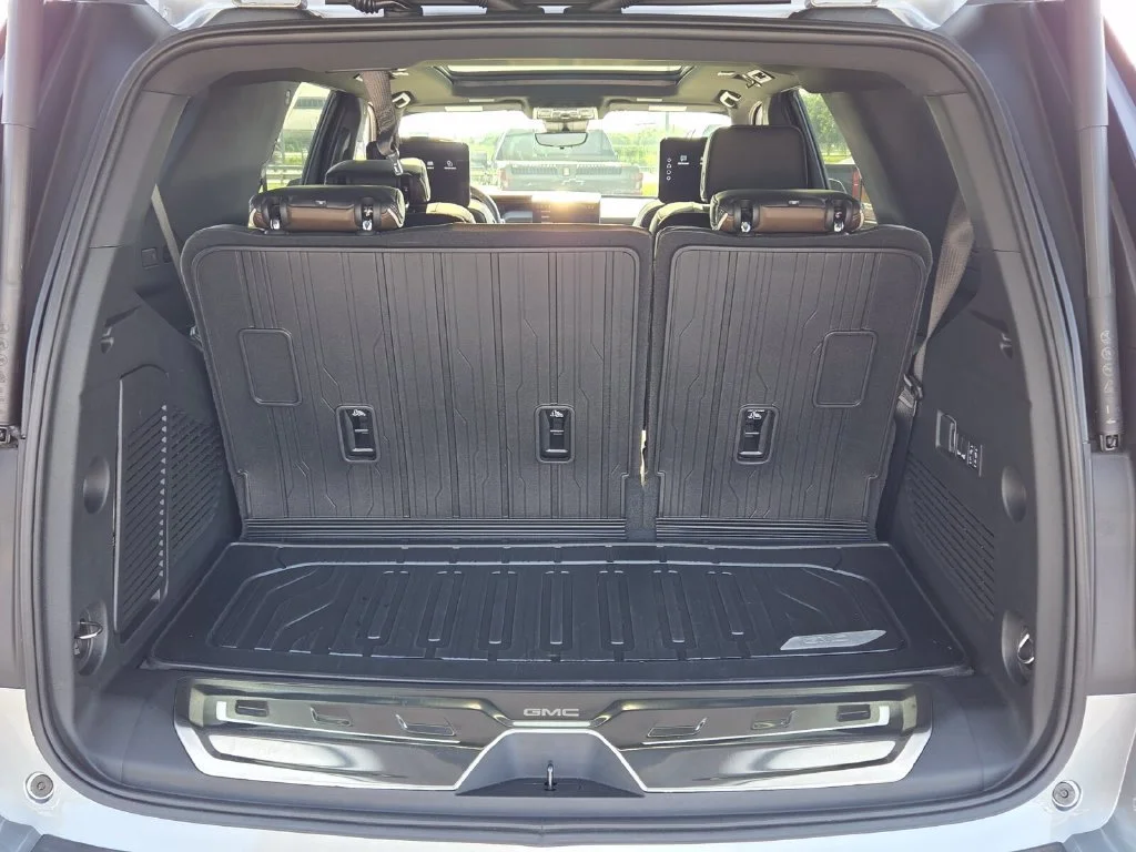 Used 2026 Sterling Metallic GMC Denali Ultimate image 13