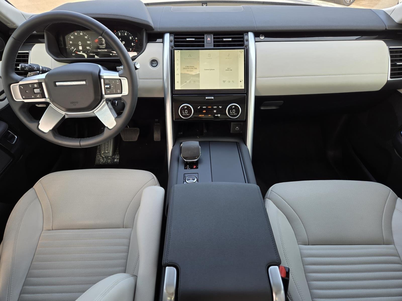 Used 2025 Varesine Blue Metallic Land Rover S image 21