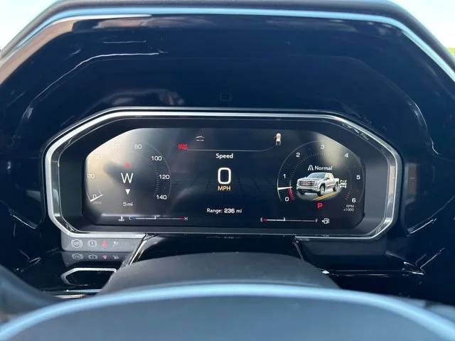 2026 GMC Sierra 1500 SLT - Photo 18