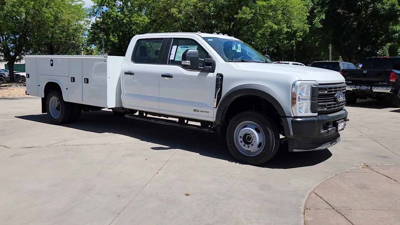 2025 Ford F-550 Super Duty Chassis Cab XL - Photo 15