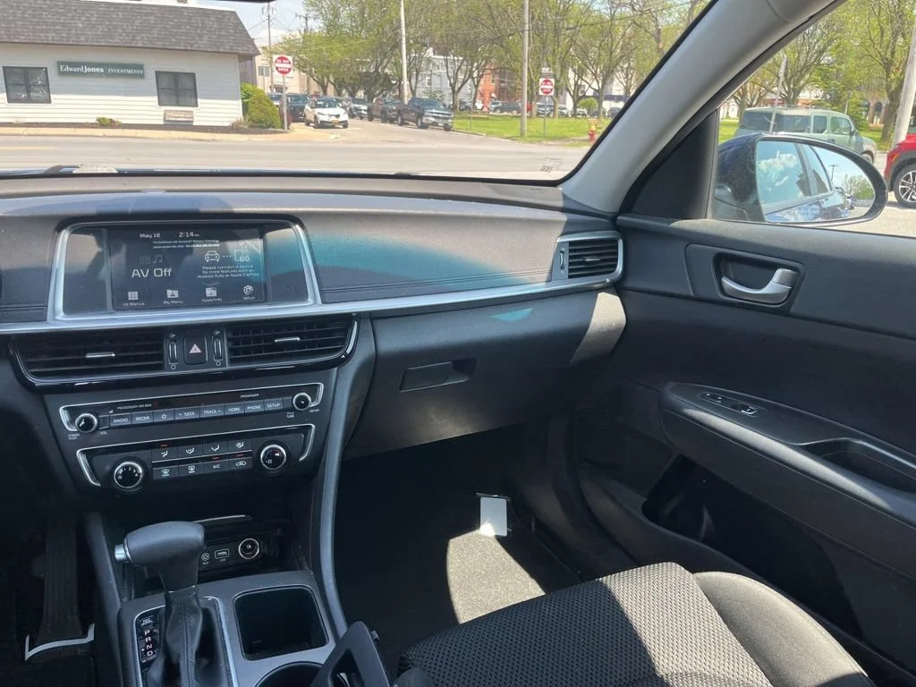 Used 2019 Horizon Blue Kia LX image 12