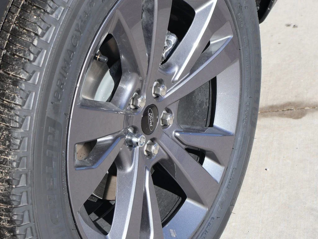 New 2026 Agate Black Metallic Ford Active image 41