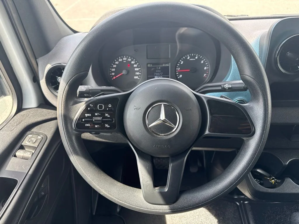 Used 2023 White Mercedes-Benz Cargo 144 WB image 10