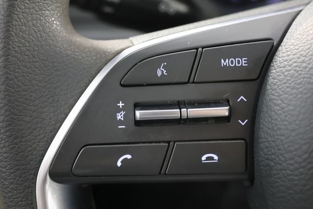 Used 2023 Gray Hyundai SEL image 11