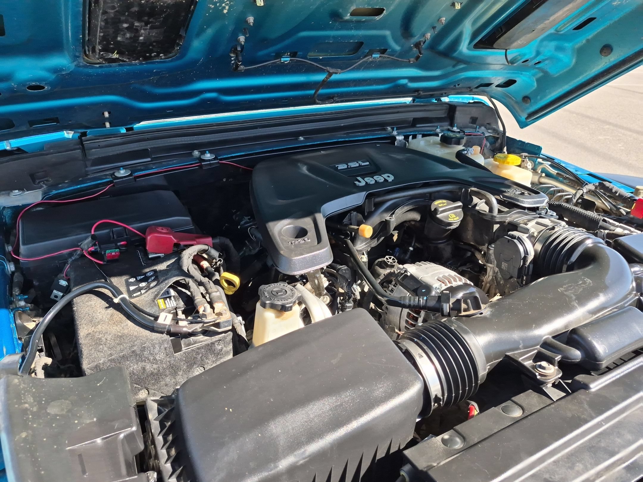 Used 2019 Bikini Pearlcoat Jeep Rubicon image 33