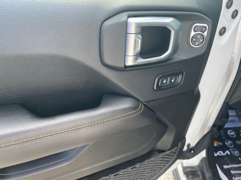 Used 2022 White Jeep Unlimited Sahara High Altitude image 10