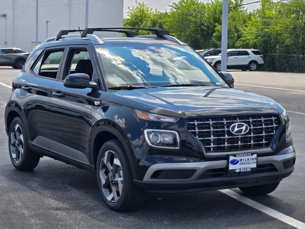 New 2026 Onyx Black Hyundai SEL image 3