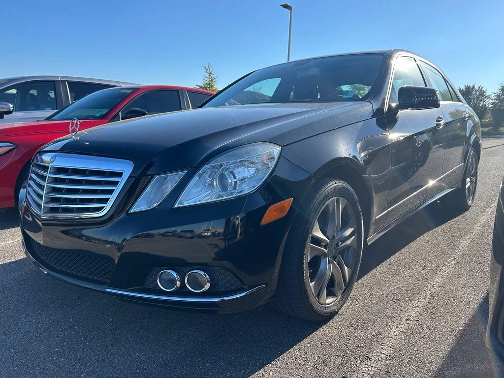 Used 2010 Black Mercedes-Benz E 350 image 1
