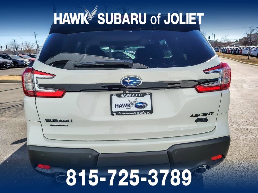 Used 2026 Crystal White Pearl Subaru Onyx Edition Touring image 5