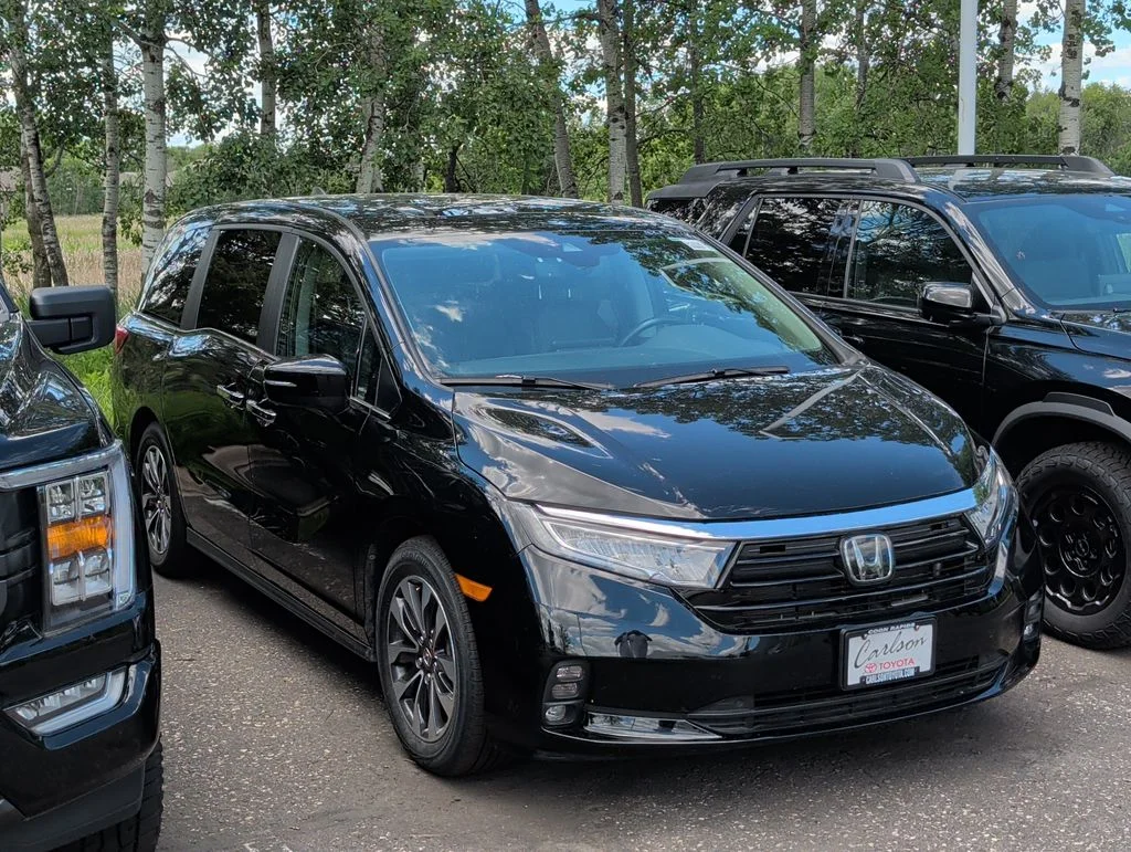Used 2023 Honda Odyssey EX-L with VIN 5FNRL6H65PB080319 for sale in Minneapolis, Minnesota