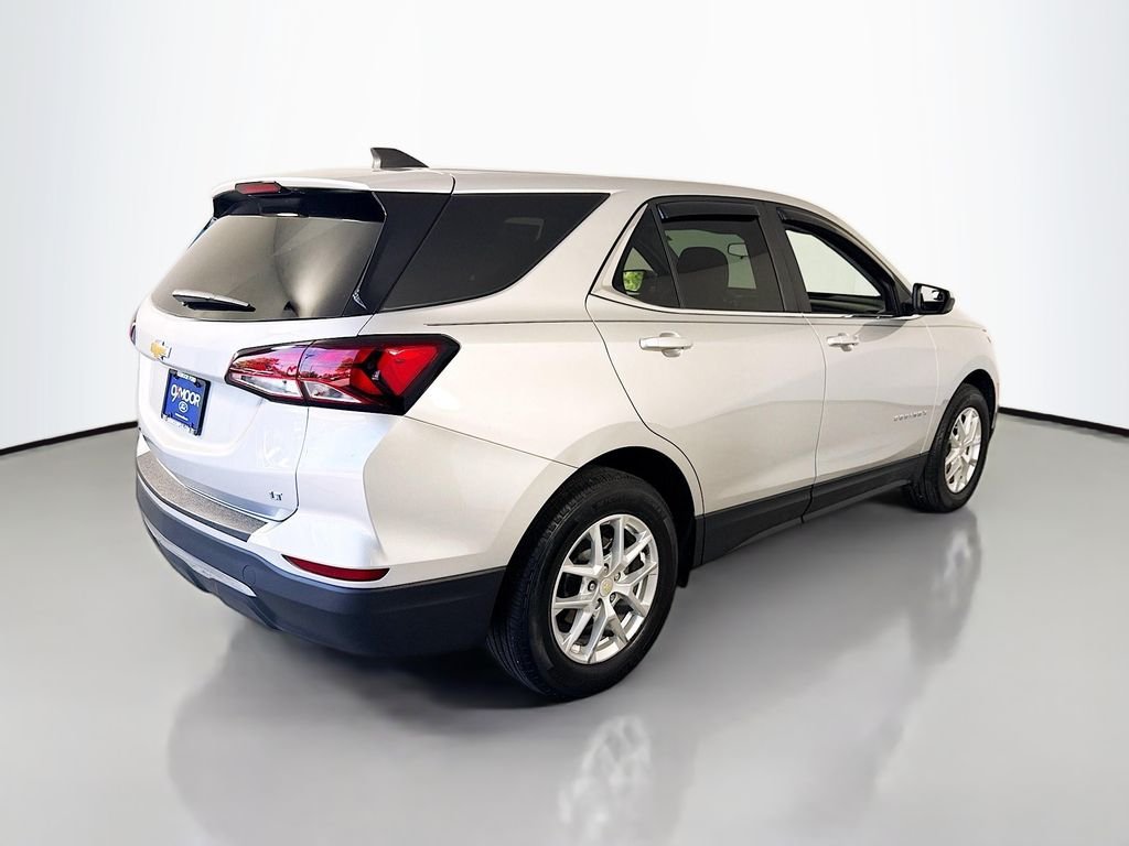Used 2022 Silver Ice Metallic Chevrolet LT image 12