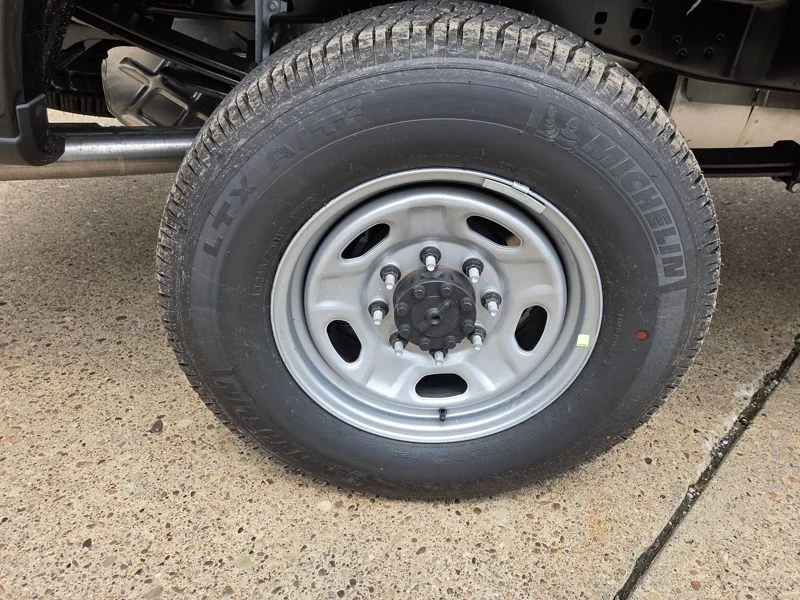 New 2026 Agate Black Metallic Ford F-250® XL image 9
