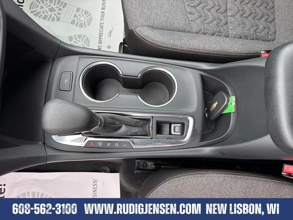 Used 2024 Lakeshore Blue Metallic Chevrolet LT image 24