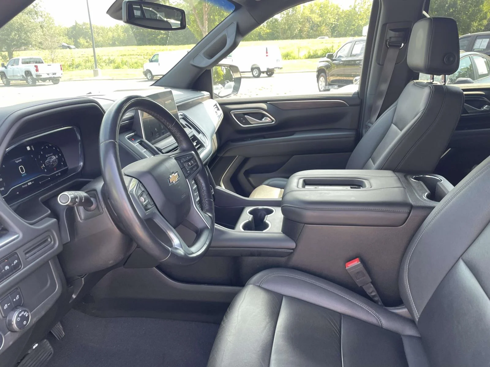 Used 2022 EMPIRE BEIGE METALLIC Chevrolet LT image 22