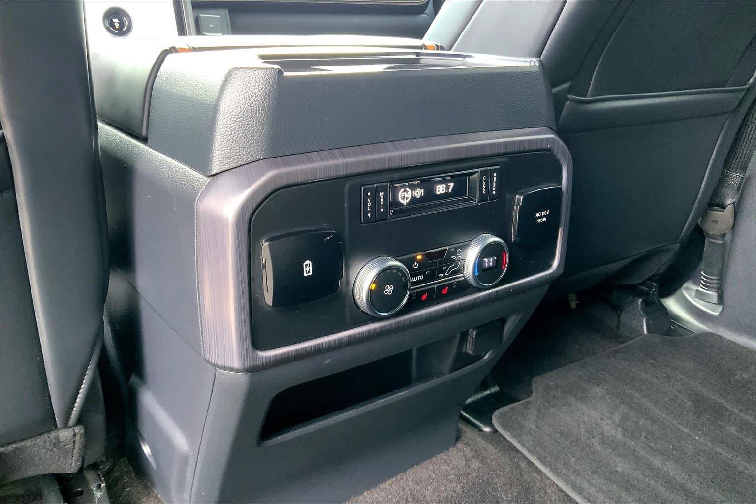 Used 2023 Agate Black Ford Platinum image 36