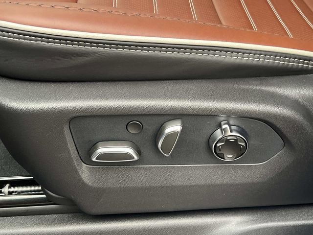 New 2026 Glacier White Tricoat GMC Denali Ultimate image 19