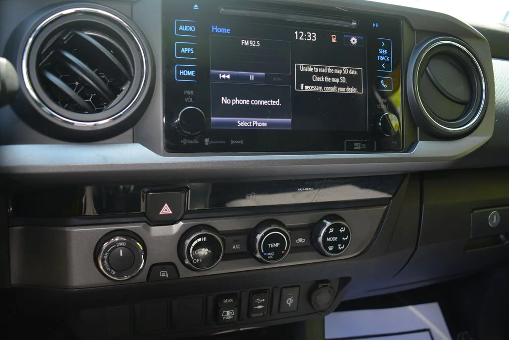 2018 Toyota Tacoma TRD Sport - Photo 14